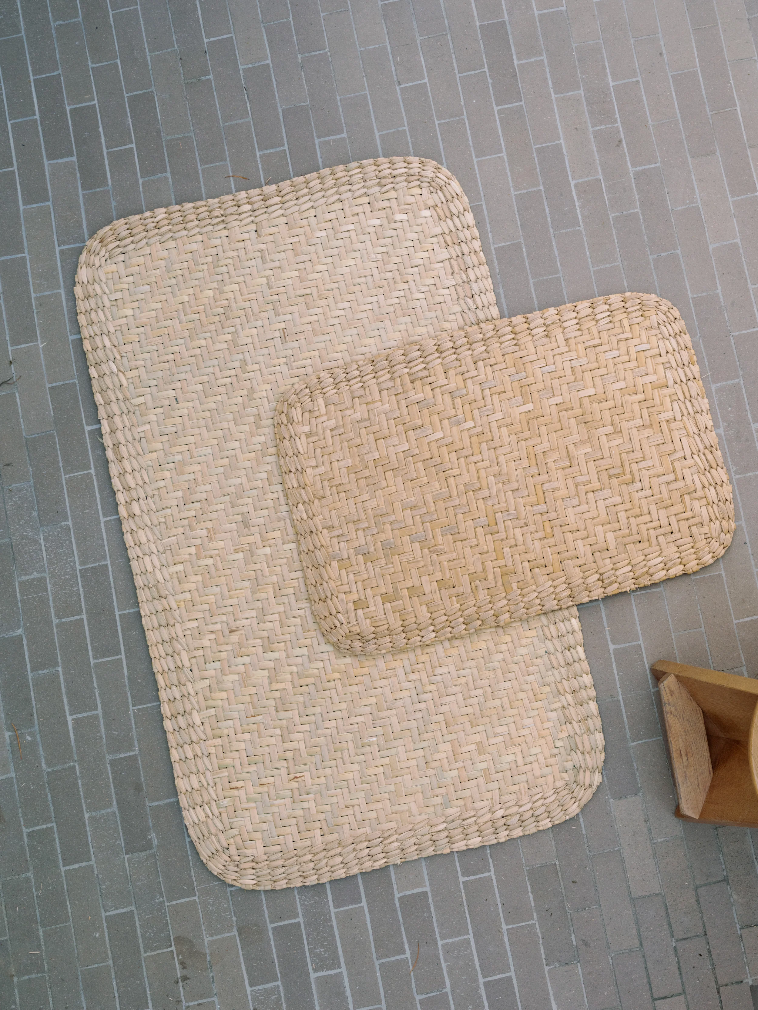 Handwoven Outdoor Mat - Image 5