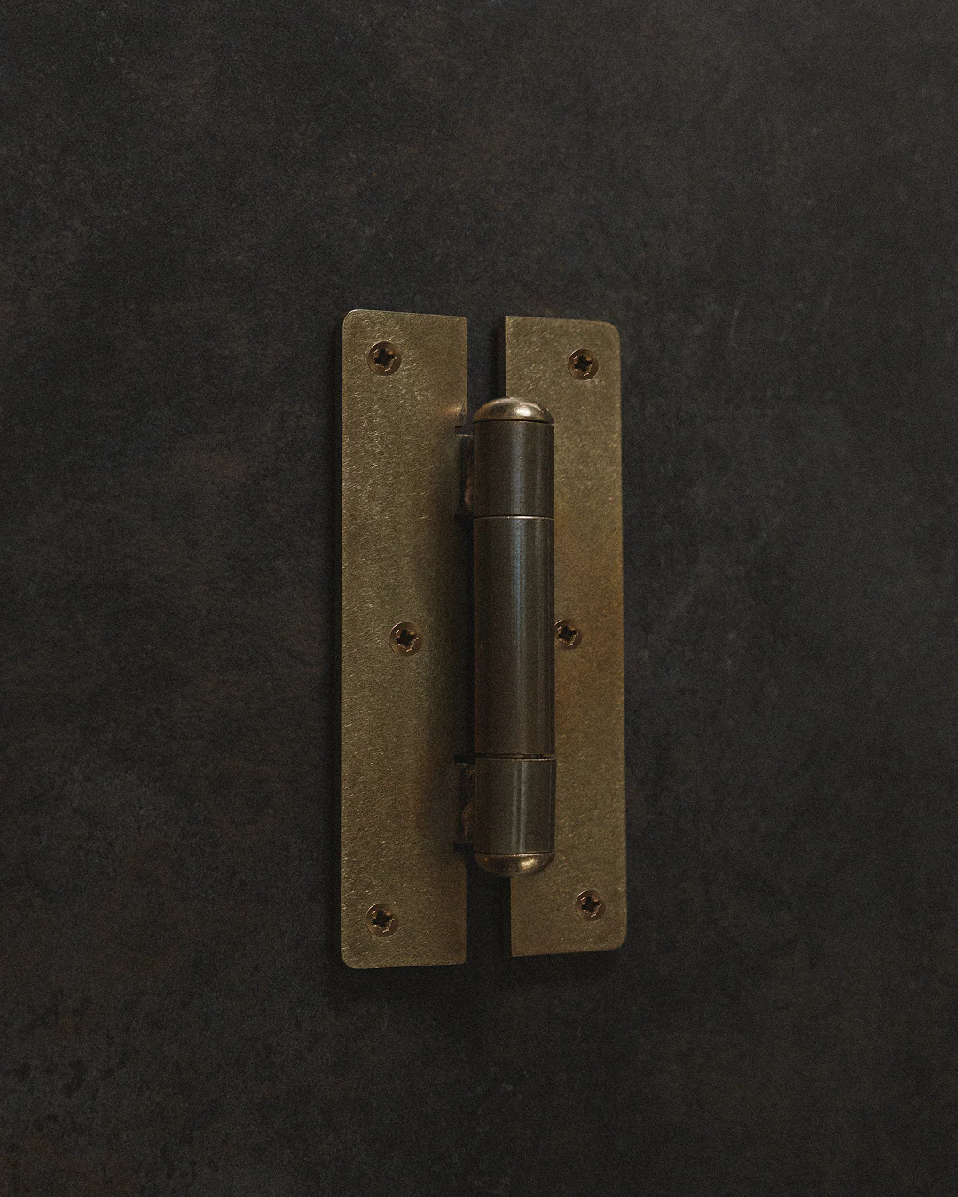 Hinge - Image 9