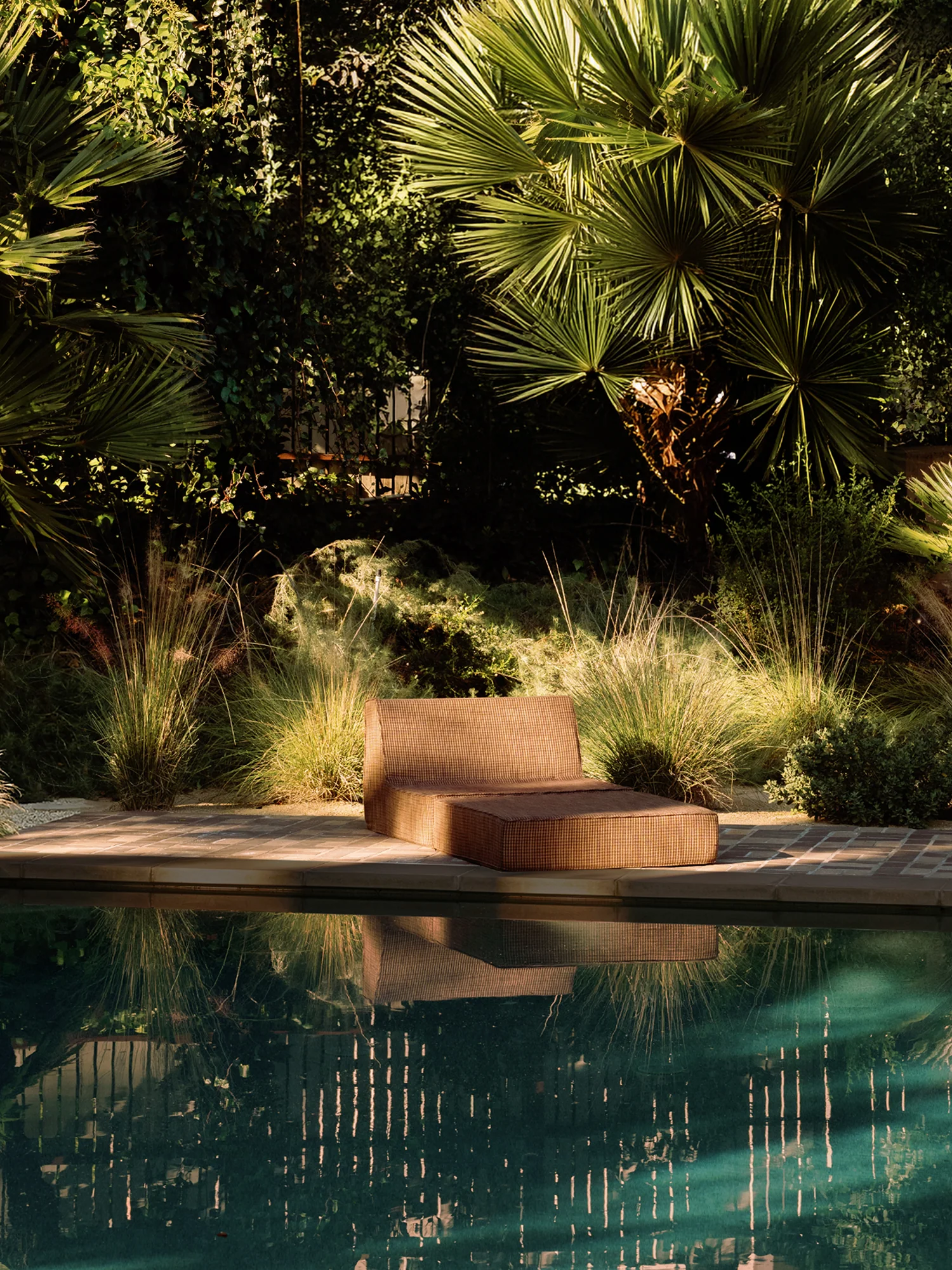 Loam Chaise Lounge - Image 7