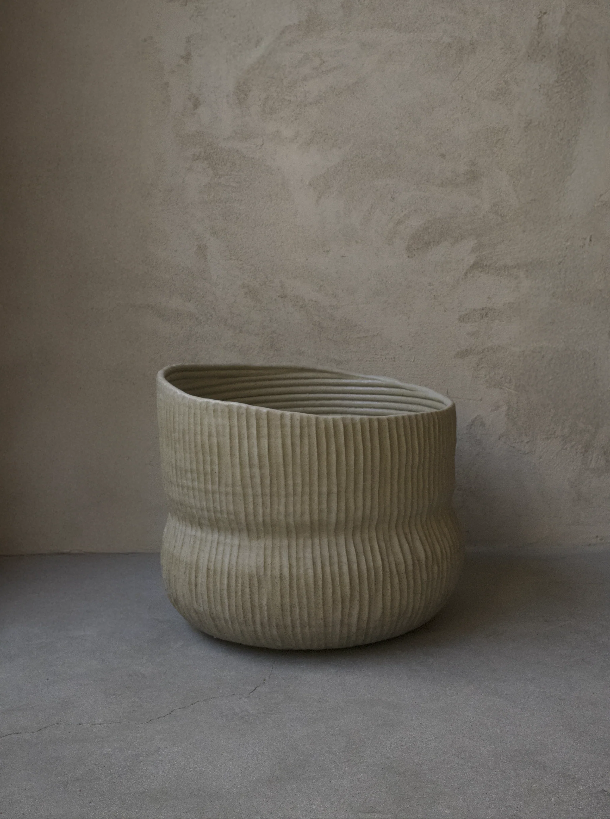 Raked Clay Planter - Image 3
